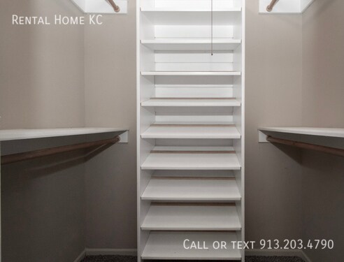 Building Photo - 7434 Santa Fe Dr