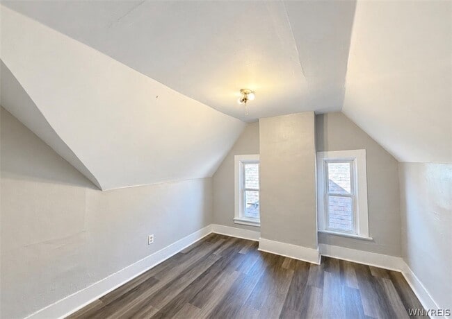 Building Photo - 339 Pennsylvania St