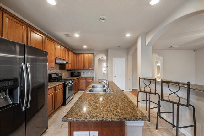 Building Photo - 13907 Normandy Ct