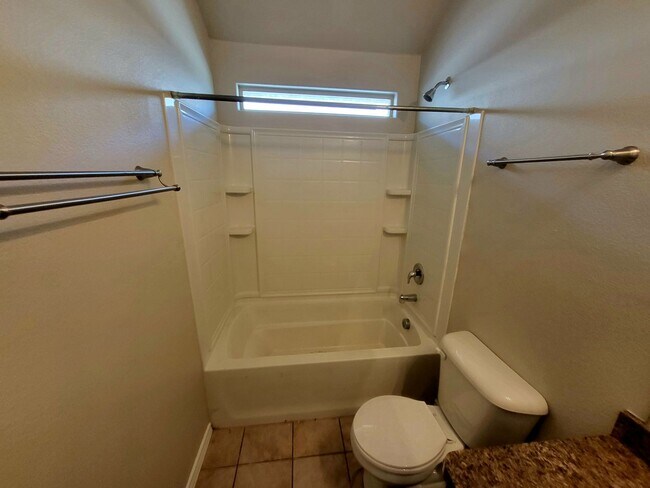 Building Photo - 7017 Mohegan Dr