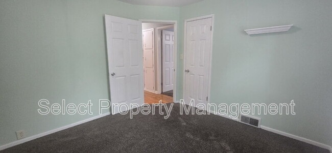 Building Photo - 616 Lawton Pl