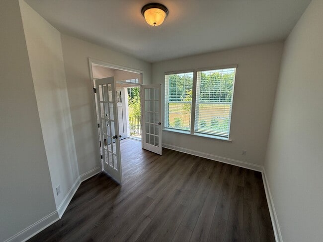Building Photo - Brand New Townhome in Ballantyne!!