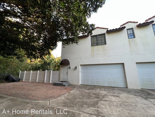 Building Photo - 2 br, 2 bath House - 1423 Stickley Avenue ...