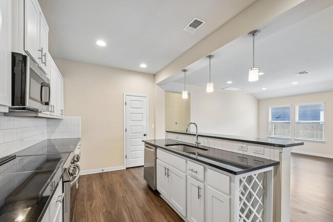 Building Photo - 9813 Eloquence Dr