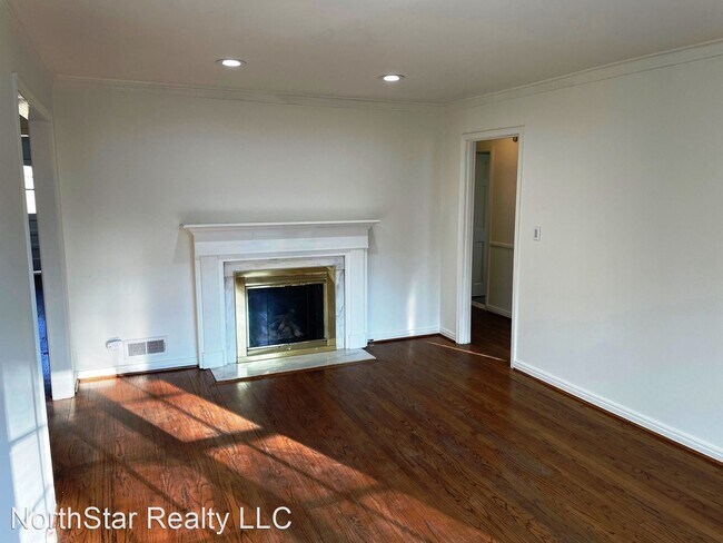 Building Photo - 3 br, 2 bath House - 109 Rockaway Rd