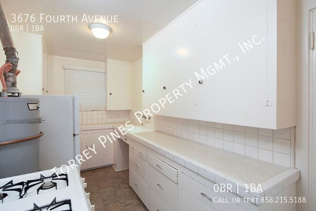 Building Photo - *OPEN HOUSE: 2/22 12-1PM* Hillcrest Studio...