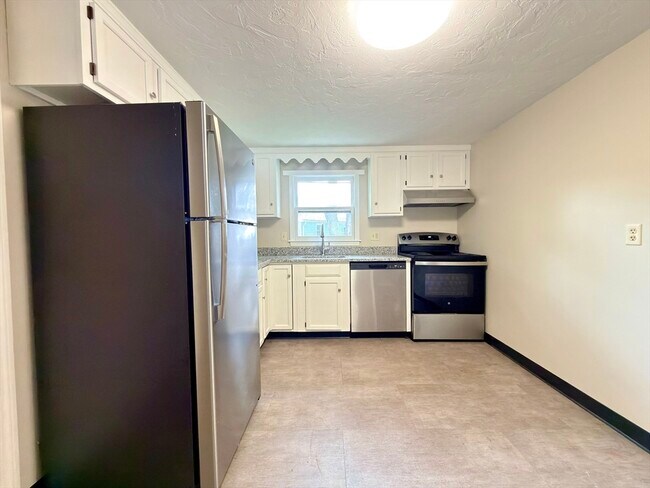 Building Photo - 2 Annaberry Ln
