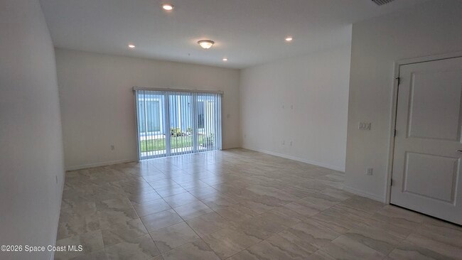 Building Photo - 4317 Jetty Ln NE