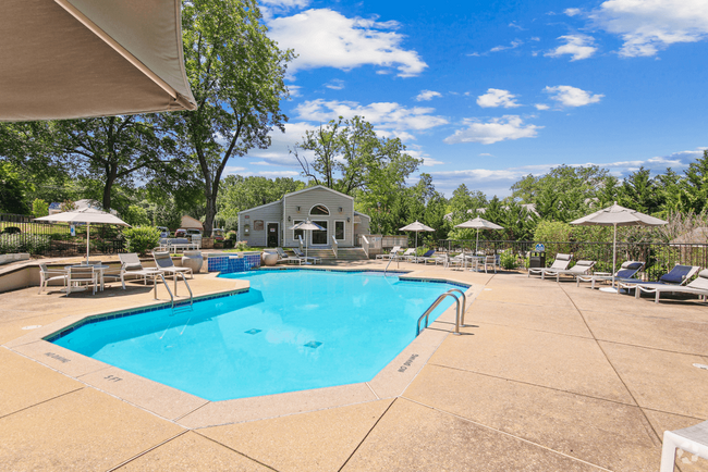 Building Photo - Towne Creek Apartment Homes