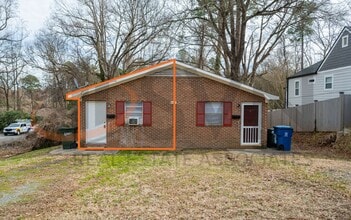 Building Photo - 910 Fiske St