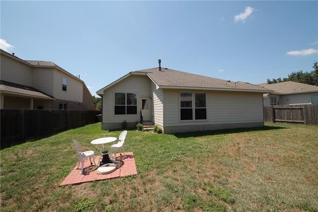 Building Photo - 3728 Pine Needle Cir