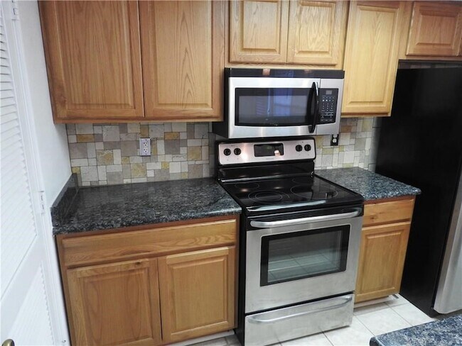 Building Photo - 248 Jefferson Pkwy
