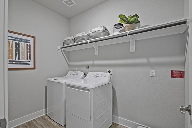 Building Photo - 21106 Bella Coral Dr