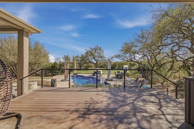 Building Photo - 654 Linden Lp