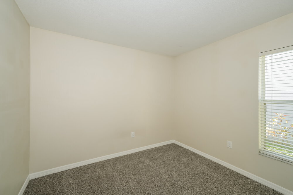 Building Photo - 15405 Quail Woods Pl