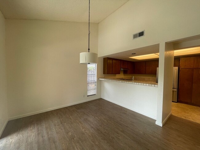 Building Photo - Spacious 3/2 Mesa Home in Washington Schoo...