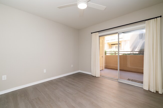 Building Photo - 10410 N Cave Creek Rd