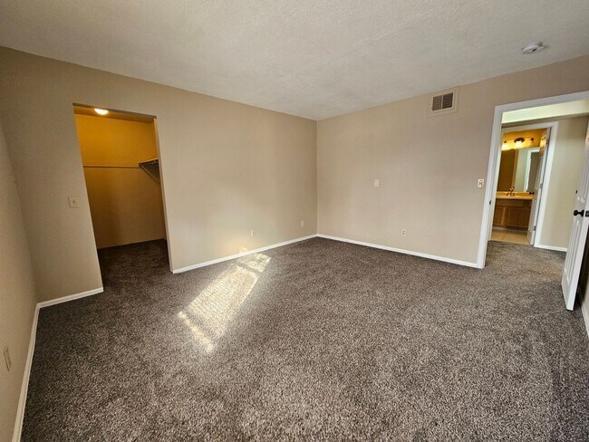Building Photo - Available Now! Lakewood 2 Bed 2 Bath Duplex w/ Garage and Large Fenced Yard
