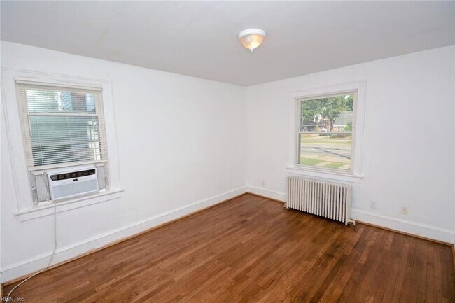 Building Photo - 5905 Hampton Blvd