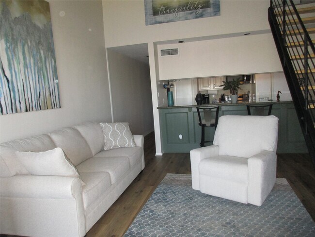 Building Photo - 12600 Melville Dr