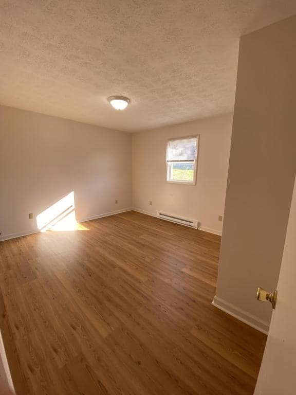 Building Photo - 706 Sizemore Dr