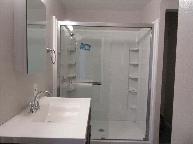 Building Photo - 212 Vollmer Pkwy