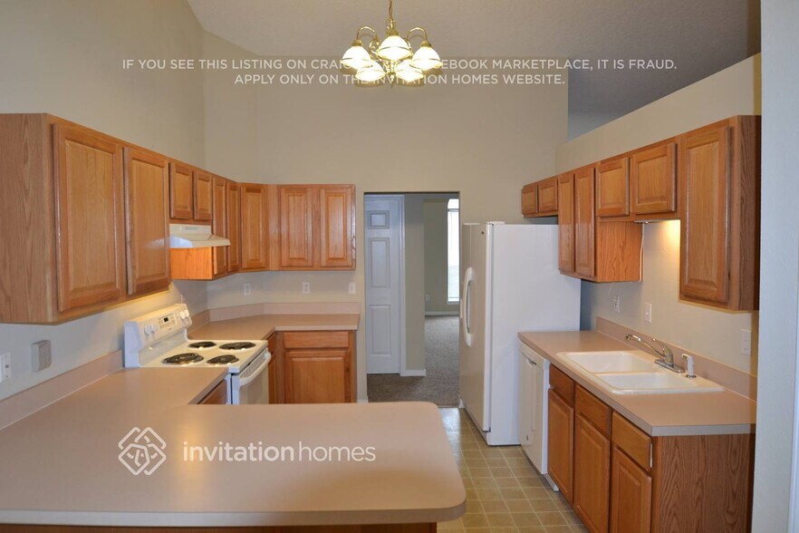 Building Photo - 229 Carolina Jasmine Ln