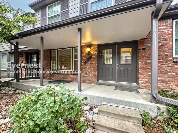 Building Photo - 7105 E Briarwood Dr