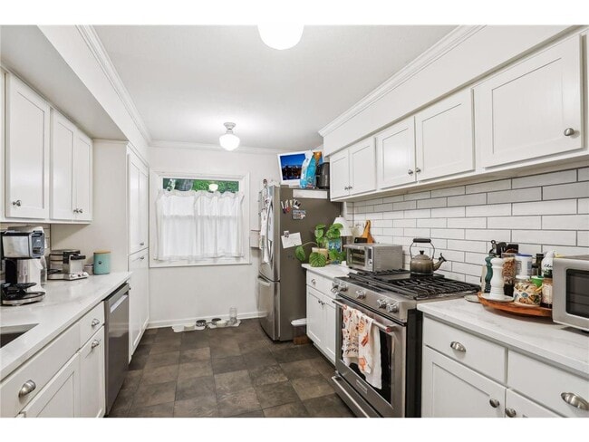 Building Photo - 4237 Ottawa Ave S