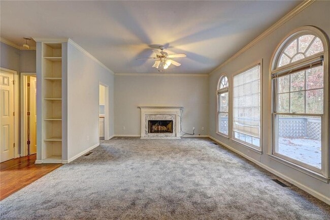 Building Photo - 980 Laurel Springs Ln SW