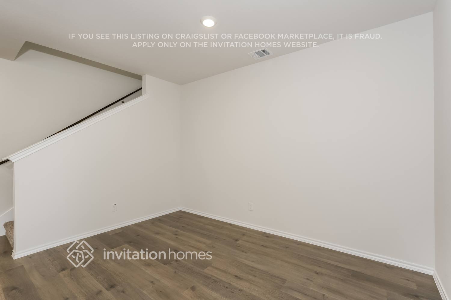 Building Photo - 4004 Amethyst Dr