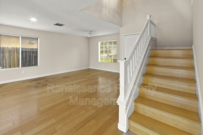 Building Photo - 433 Glenbriar Cir