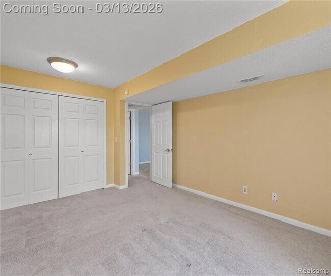 Building Photo - 101 Fieldcrest St