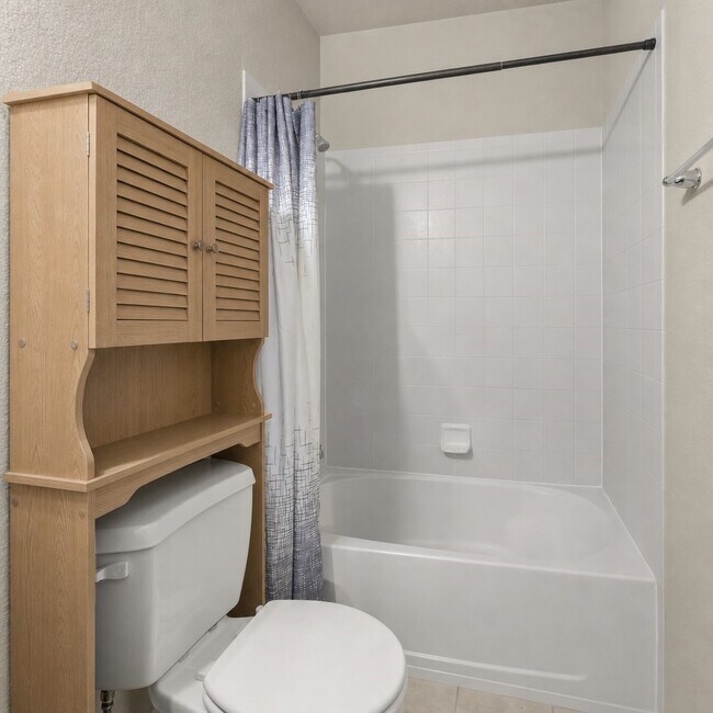Building Photo - 2135 Harmon Crest Ct
