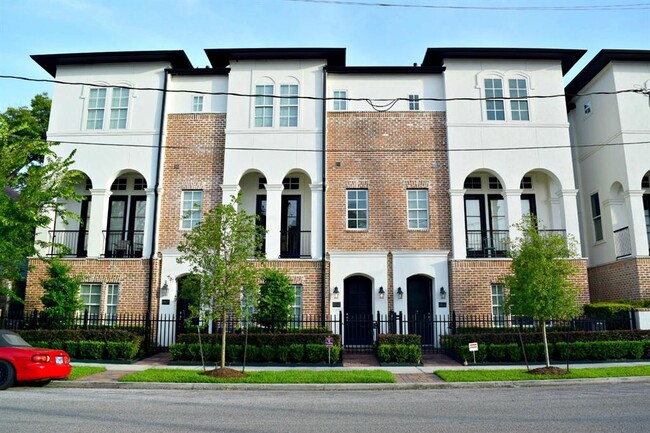 Primary Photo - 1831 Edwards St