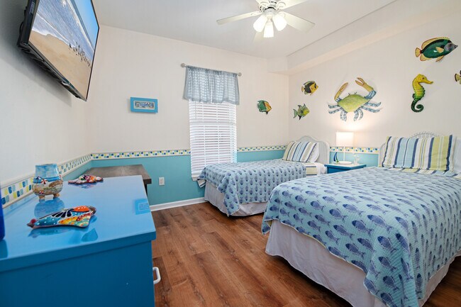 Building Photo - 235 Atlantis Cir