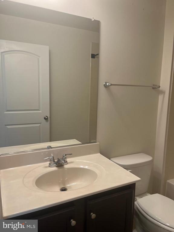 Building Photo - 178 Magellan Dr