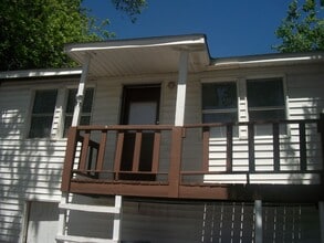 Building Photo - 523 SW 26th St