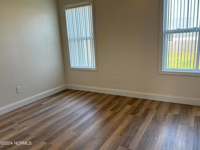 Building Photo - 7109 Verona Dr