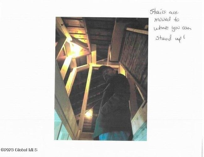 Building Photo - 48 Salem St