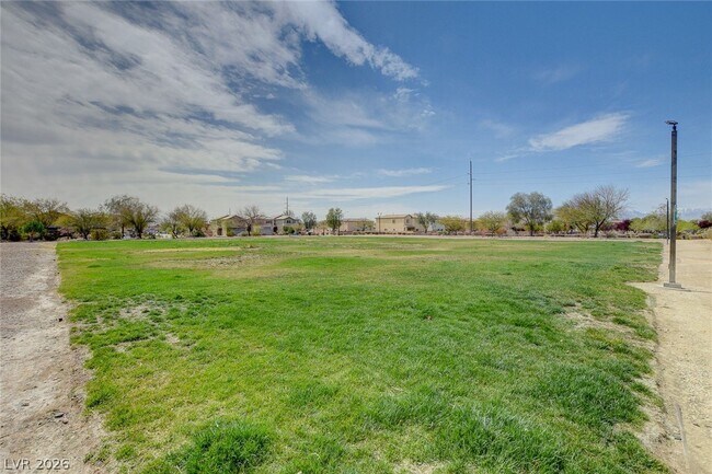 Building Photo - 3625 Terneza Ave