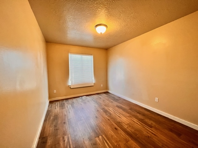 Building Photo - 2225 W Steely Ct