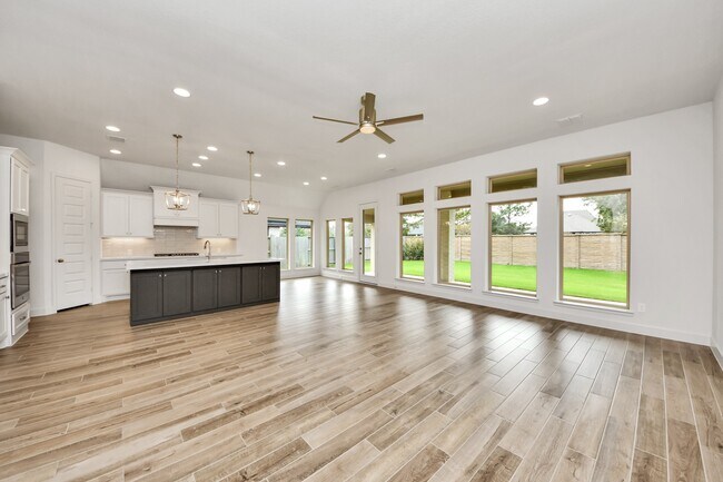 Building Photo - 2719 Country Ln