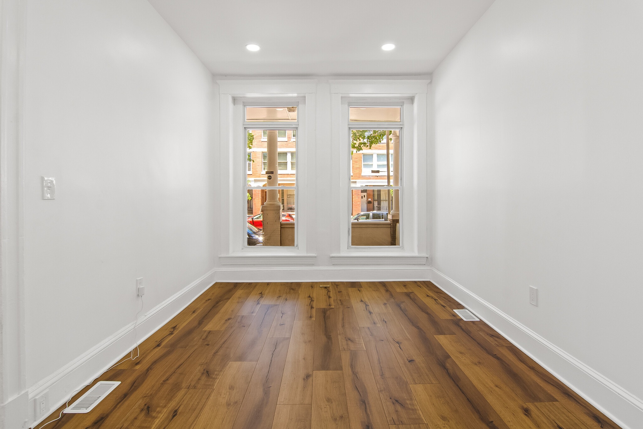 Building Photo - 813 Whitelock St