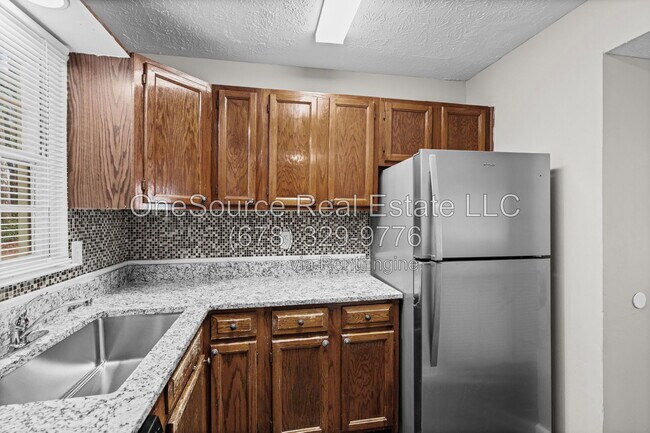 Building Photo - 5307 Stonebush Terrace