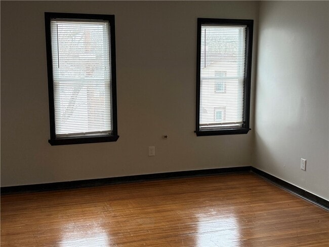 Building Photo - 710-712 Jay St