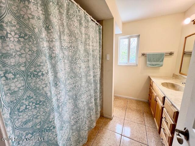 Building Photo - 4 Colonial Dr