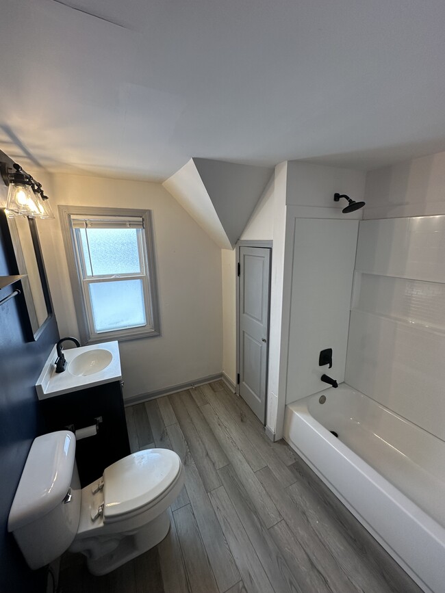 Bathroom (Recently Remodeled) - 23 E Melvin Ave