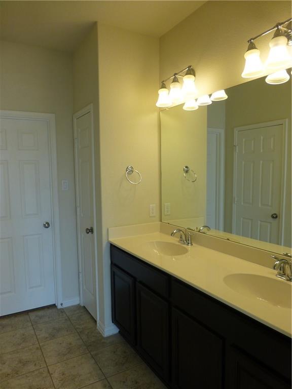Building Photo - 16029 Hampton Bliss Trce