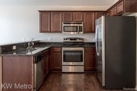 Building Photo - 49144 W Woods Dr